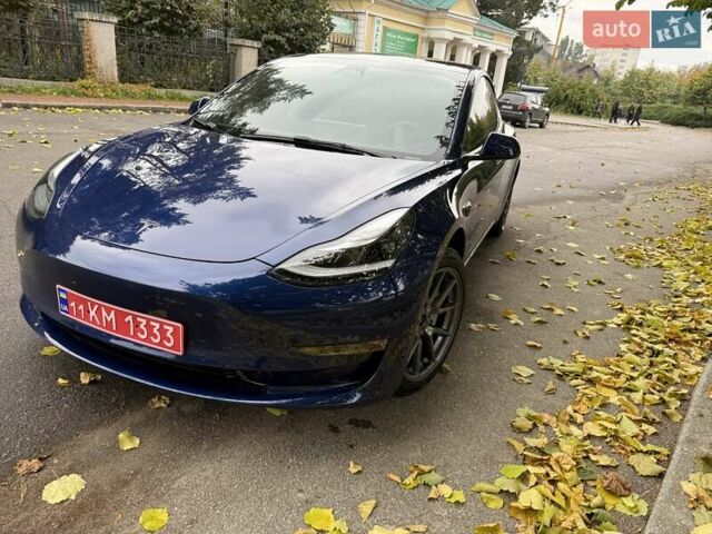 Тесла Модель 3 2022 у Умани на Automoto.ua Синій Тесла Модель 3, об'ємом двигуна 0 л та пробігом 53 тис. км за 19700 $, фото 14 на Automoto.ua