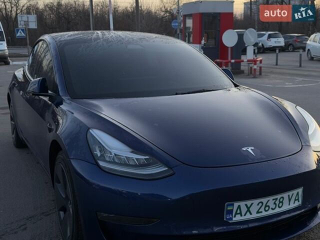 Синий Тесла Модель 3, объемом двигателя 0 л и пробегом 82 тыс. км за 19900 $, фото 2 на Automoto.ua