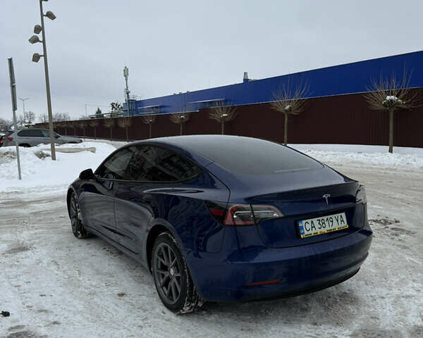Синий Тесла Модель 3, объемом двигателя 0 л и пробегом 54 тыс. км за 19300 $, фото 5 на Automoto.ua