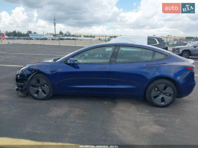 Синий Тесла Модель 3, объемом двигателя 0 л и пробегом 160 тыс. км за 12900 $, фото 3 на Automoto.ua