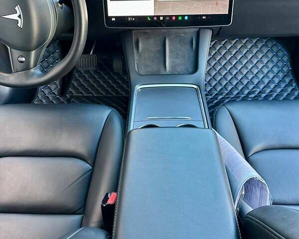 Синій Тесла Модель 3, об'ємом двигуна 0 л та пробігом 70 тис. км за 20400 $, фото 7 на Automoto.ua