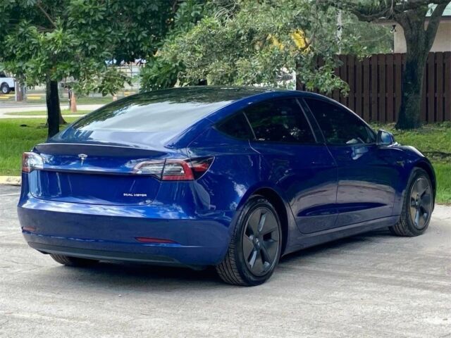 Синій Тесла Модель 3, об'ємом двигуна 0 л та пробігом 10 тис. км за 7800 $, фото 4 на Automoto.ua