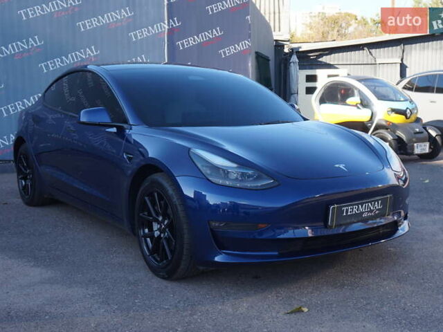 Синий Тесла Модель 3, объемом двигателя 0 л и пробегом 58 тыс. км за 22900 $, фото 3 на Automoto.ua
