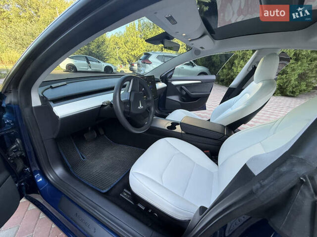 Тесла Модель 3 2022 в Днепре (Днепропетровске) на Automoto.ua Синий Тесла Модель 3, объемом двигателя 0 л и пробегом 25 тыс. км за 21200 $, фото 34 на Automoto.ua