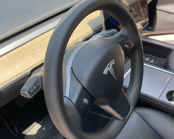 Синій Тесла Модель 3, об'ємом двигуна 0 л та пробігом 171 тис. км за 17500 $, фото 18 на Automoto.ua