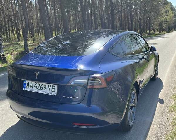 Синій Тесла Модель 3, об'ємом двигуна 0 л та пробігом 55 тис. км за 25000 $, фото 3 на Automoto.ua