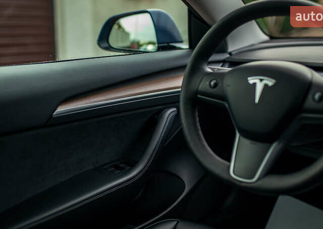 Синій Тесла Модель 3, об'ємом двигуна 0 л та пробігом 27 тис. км за 34999 $, фото 35 на Automoto.ua
