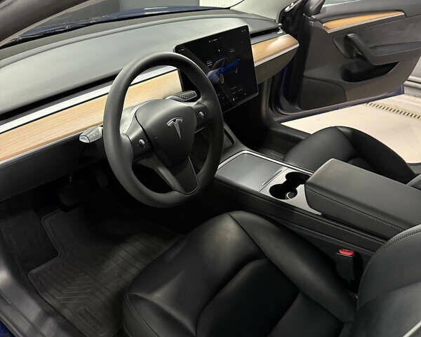 Синій Тесла Модель 3, об'ємом двигуна 0 л та пробігом 45 тис. км за 20990 $, фото 13 на Automoto.ua