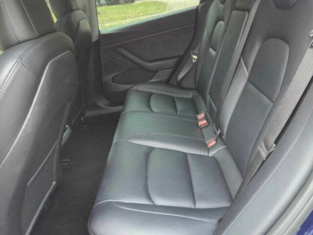 Синий Тесла Модель 3, объемом двигателя 0 л и пробегом 19 тыс. км за 17200 $, фото 14 на Automoto.ua