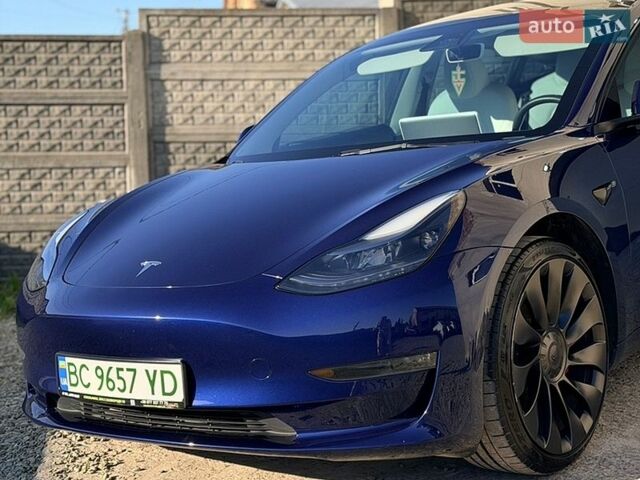 Синий Тесла Модель 3, объемом двигателя 0 л и пробегом 53 тыс. км за 26600 $, фото 8 на Automoto.ua