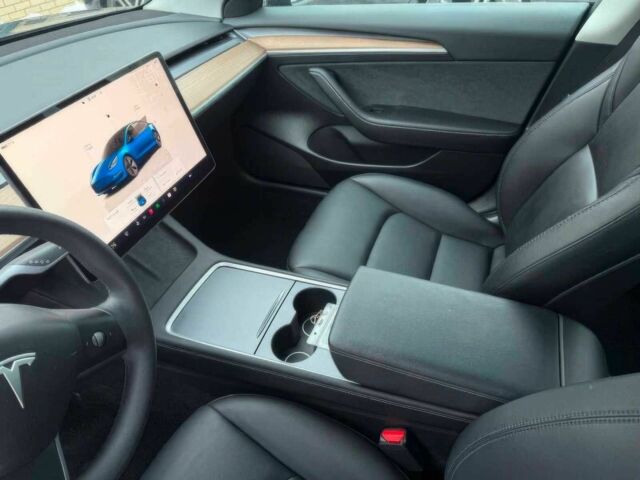 Синий Тесла Модель 3, объемом двигателя 0 л и пробегом 15 тыс. км за 9600 $, фото 6 на Automoto.ua