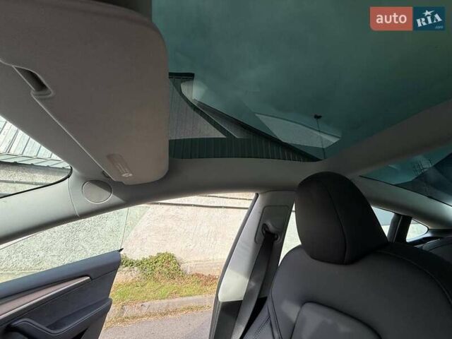 Синий Тесла Модель 3, объемом двигателя 0 л и пробегом 5 тыс. км за 24999 $, фото 21 на Automoto.ua