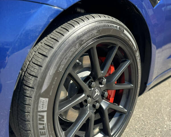 Синій Тесла Модель 3, об'ємом двигуна 0 л та пробігом 45 тис. км за 24500 $, фото 7 на Automoto.ua