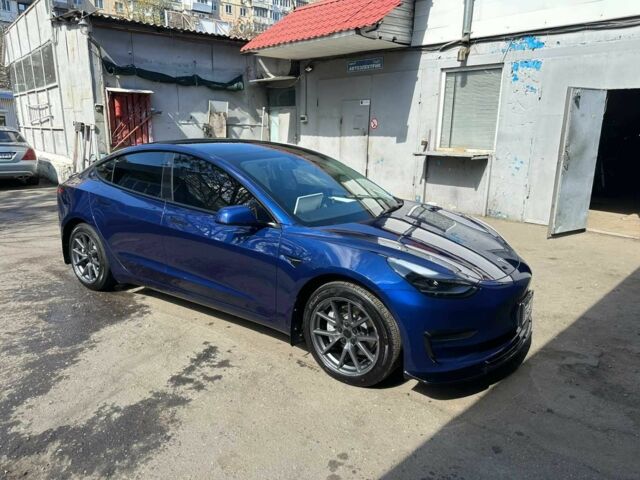 Синий Тесла Модель 3, объемом двигателя 0 л и пробегом 21 тыс. км за 26800 $, фото 7 на Automoto.ua
