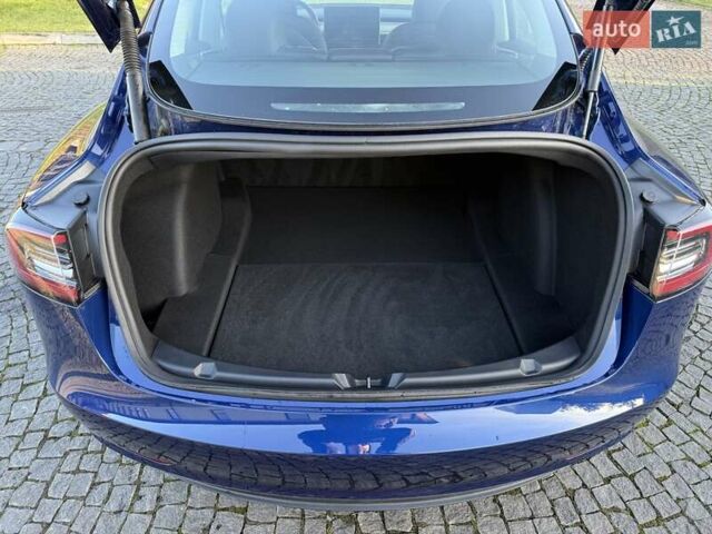 Синій Тесла Модель 3, об'ємом двигуна 0 л та пробігом 21 тис. км за 20999 $, фото 56 на Automoto.ua