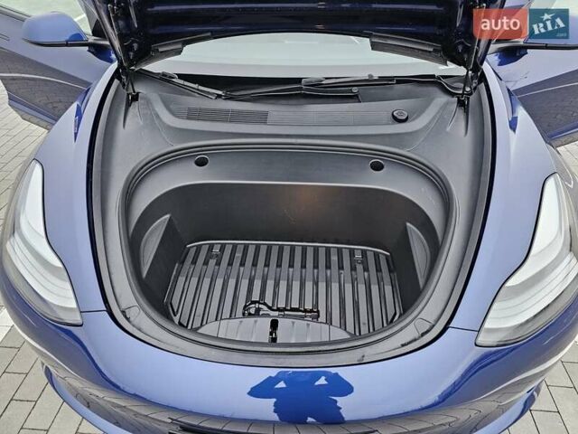 Синий Тесла Модель 3, объемом двигателя 0 л и пробегом 23 тыс. км за 26449 $, фото 29 на Automoto.ua