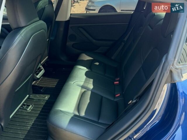 Синий Тесла Модель 3, объемом двигателя 0 л и пробегом 73 тыс. км за 23700 $, фото 5 на Automoto.ua