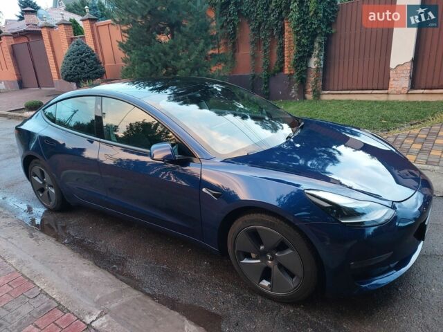 Синій Тесла Модель 3, об'ємом двигуна 0 л та пробігом 60 тис. км за 18900 $, фото 1 на Automoto.ua