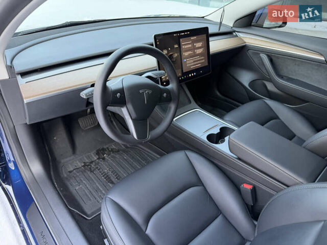 Синий Тесла Модель 3, объемом двигателя 0 л и пробегом 35 тыс. км за 21700 $, фото 22 на Automoto.ua