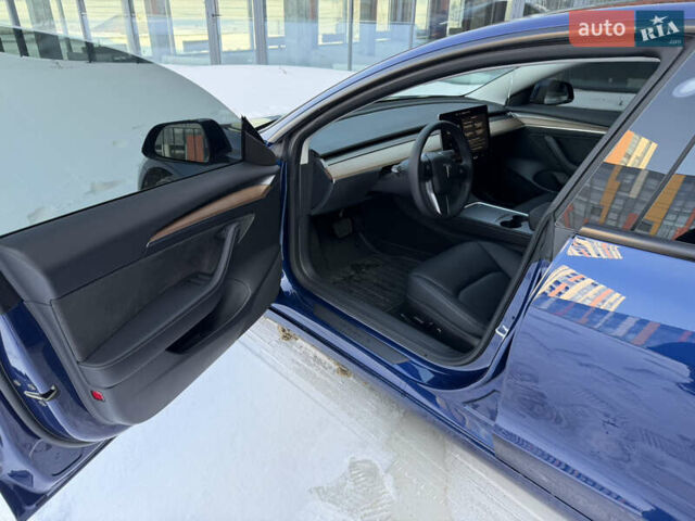 Синий Тесла Модель 3, объемом двигателя 0 л и пробегом 35 тыс. км за 21700 $, фото 16 на Automoto.ua