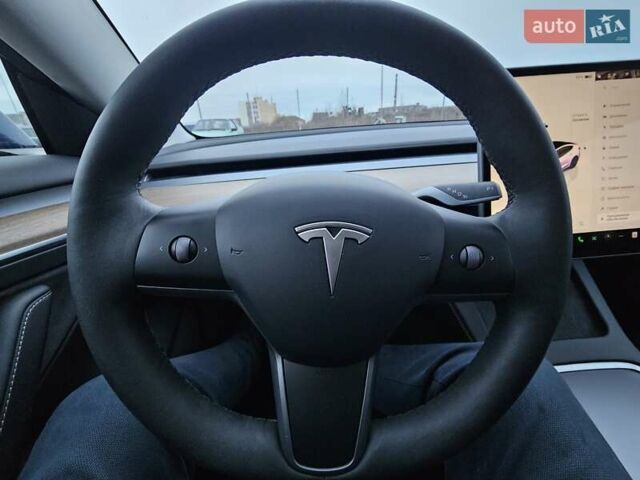 Синий Тесла Модель 3, объемом двигателя 0 л и пробегом 23 тыс. км за 26449 $, фото 47 на Automoto.ua