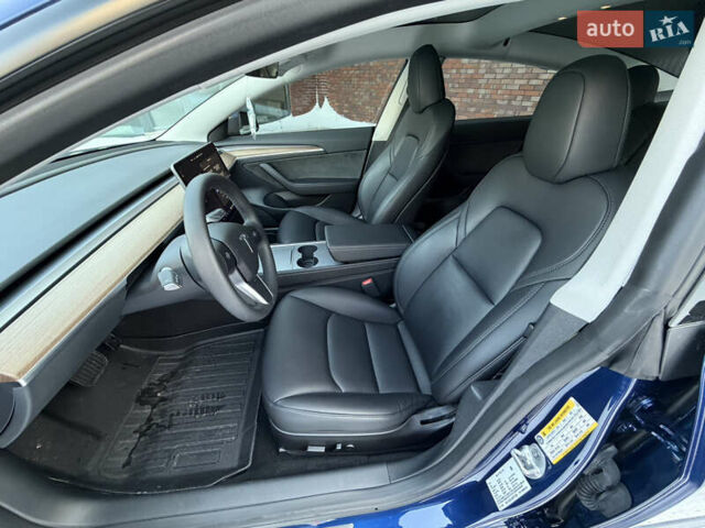 Синий Тесла Модель 3, объемом двигателя 0 л и пробегом 35 тыс. км за 21700 $, фото 20 на Automoto.ua