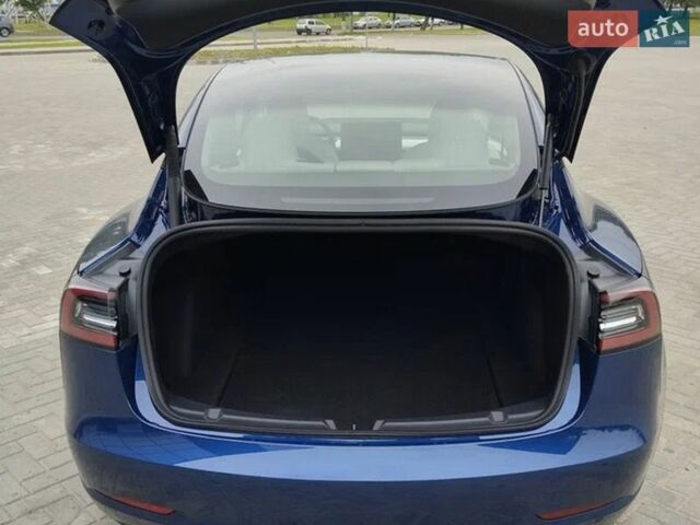 Синій Тесла Модель 3, об'ємом двигуна 0 л та пробігом 65 тис. км за 16000 $, фото 15 на Automoto.ua