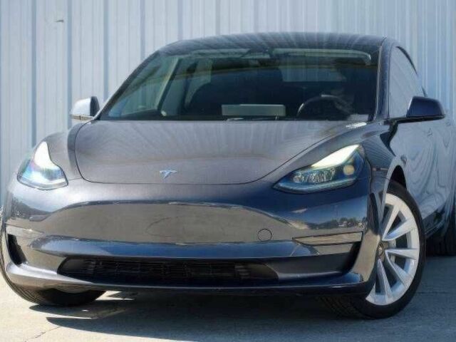 Синий Тесла Модель 3, объемом двигателя 0 л и пробегом 20 тыс. км за 12000 $, фото 2 на Automoto.ua