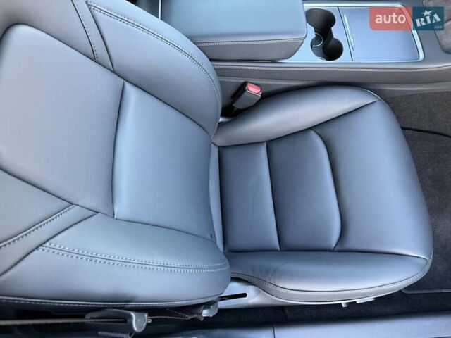 Синій Тесла Модель 3, об'ємом двигуна 0 л та пробігом 21 тис. км за 20999 $, фото 95 на Automoto.ua