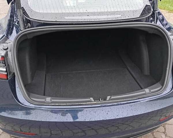 Синий Тесла Модель 3, объемом двигателя 0 л и пробегом 10 тыс. км за 22550 $, фото 13 на Automoto.ua