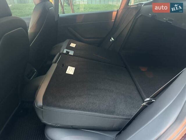 Синий Тесла Модель 3, объемом двигателя 0 л и пробегом 9 тыс. км за 25500 $, фото 12 на Automoto.ua