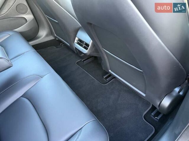 Синій Тесла Модель 3, об'ємом двигуна 0 л та пробігом 21 тис. км за 20999 $, фото 84 на Automoto.ua