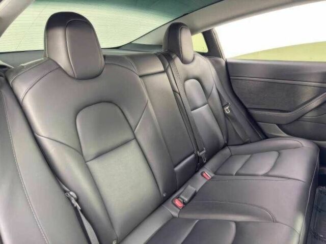 Синий Тесла Модель 3, объемом двигателя 0 л и пробегом 20 тыс. км за 12000 $, фото 12 на Automoto.ua