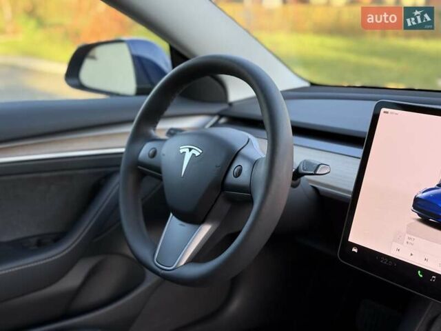Синій Тесла Модель 3, об'ємом двигуна 0 л та пробігом 21 тис. км за 20999 $, фото 87 на Automoto.ua
