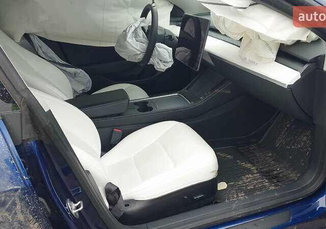 Синій Тесла Модель 3, об'ємом двигуна 0 л та пробігом 43 тис. км за 11999 $, фото 6 на Automoto.ua