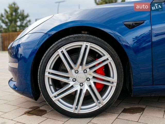 Синий Тесла Модель 3, объемом двигателя 0 л и пробегом 68 тыс. км за 23500 $, фото 21 на Automoto.ua