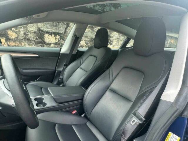 Синий Тесла Модель 3, объемом двигателя 0 л и пробегом 20 тыс. км за 9600 $, фото 9 на Automoto.ua