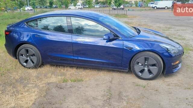 Синій Тесла Модель 3, об'ємом двигуна 0 л та пробігом 4 тис. км за 24700 $, фото 3 на Automoto.ua