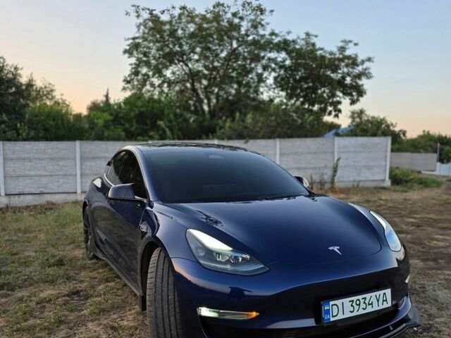 Синий Тесла Модель 3, объемом двигателя 0 л и пробегом 28 тыс. км за 24900 $, фото 7 на Automoto.ua