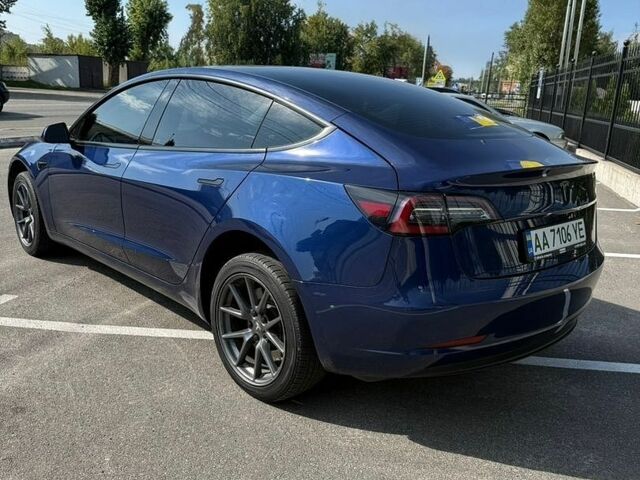 Синий Тесла Модель 3, объемом двигателя 0 л и пробегом 188 тыс. км за 17700 $, фото 6 на Automoto.ua