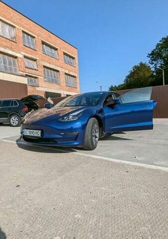 Синій Тесла Модель 3, об'ємом двигуна 0 л та пробігом 67 тис. км за 23000 $, фото 10 на Automoto.ua
