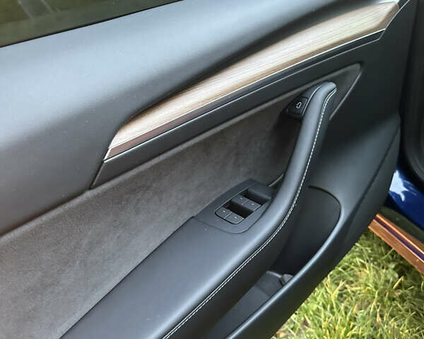 Синий Тесла Модель 3, объемом двигателя 0 л и пробегом 9 тыс. км за 25500 $, фото 16 на Automoto.ua