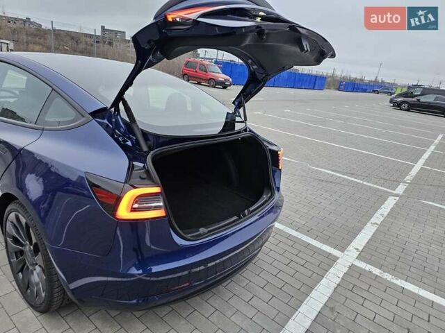 Синий Тесла Модель 3, объемом двигателя 0 л и пробегом 30 тыс. км за 25499 $, фото 31 на Automoto.ua