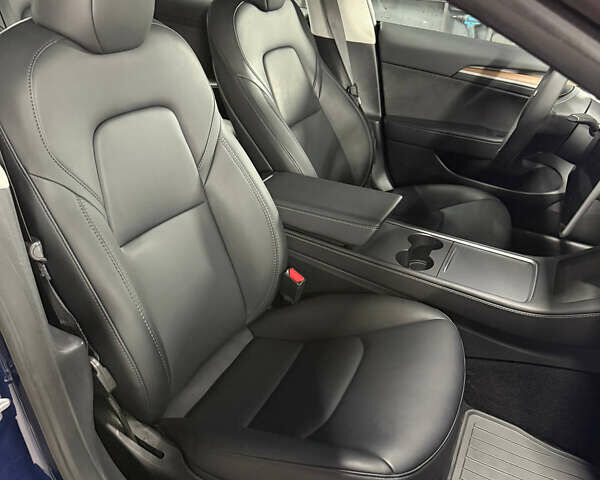 Синій Тесла Модель 3, об'ємом двигуна 0 л та пробігом 45 тис. км за 20990 $, фото 12 на Automoto.ua