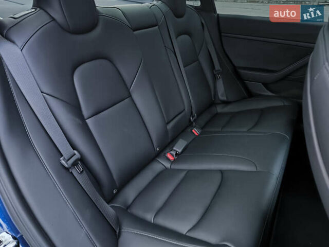 Синий Тесла Модель 3, объемом двигателя 0 л и пробегом 37 тыс. км за 24900 $, фото 30 на Automoto.ua