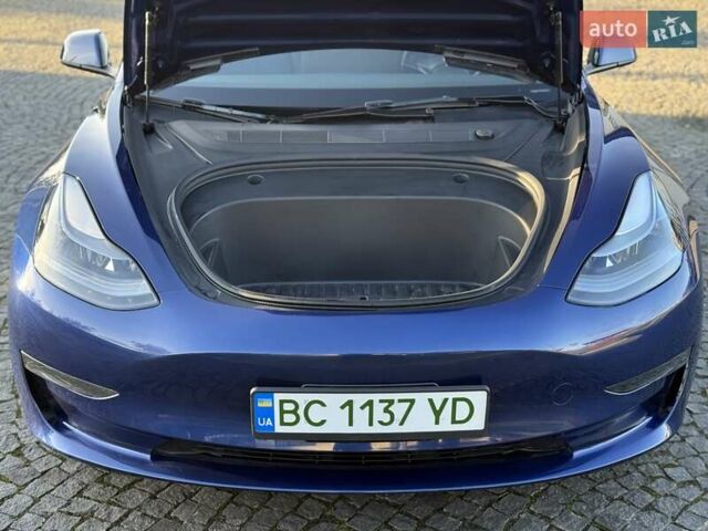 Синій Тесла Модель 3, об'ємом двигуна 0 л та пробігом 21 тис. км за 20999 $, фото 104 на Automoto.ua