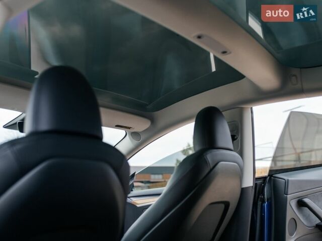 Синий Тесла Модель 3, объемом двигателя 0 л и пробегом 68 тыс. км за 23500 $, фото 31 на Automoto.ua