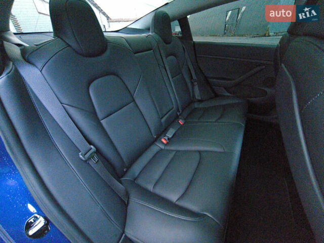 Синий Тесла Модель 3, объемом двигателя 0 л и пробегом 37 тыс. км за 24900 $, фото 31 на Automoto.ua