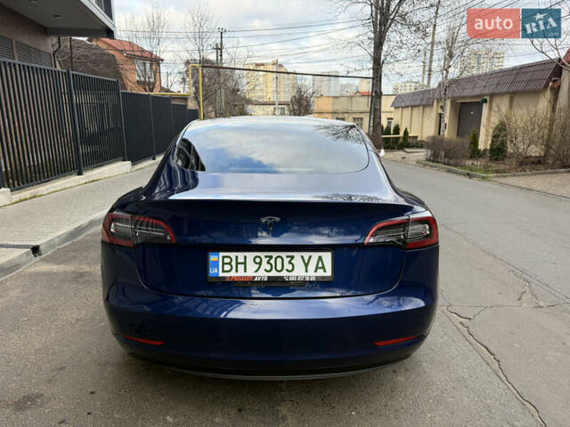 Синий Тесла Модель 3, объемом двигателя 0 л и пробегом 38 тыс. км за 20400 $, фото 5 на Automoto.ua