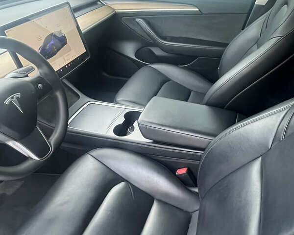 Синий Тесла Модель 3, объемом двигателя 0 л и пробегом 104 тыс. км за 18900 $, фото 21 на Automoto.ua